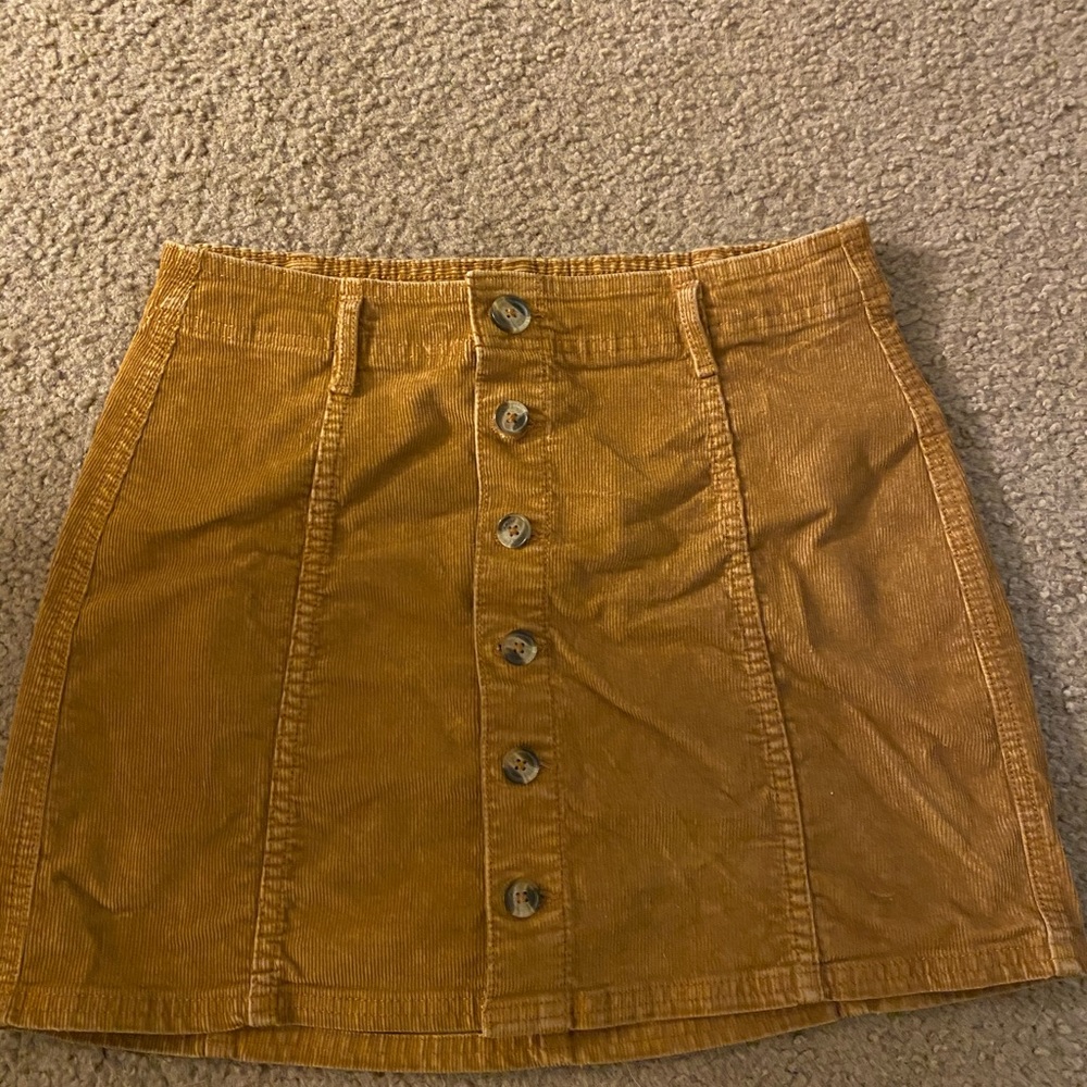 American Eagle skirt.